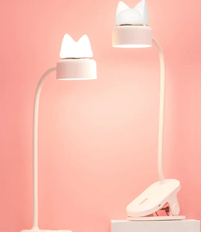 Cat Clip Table Lamp